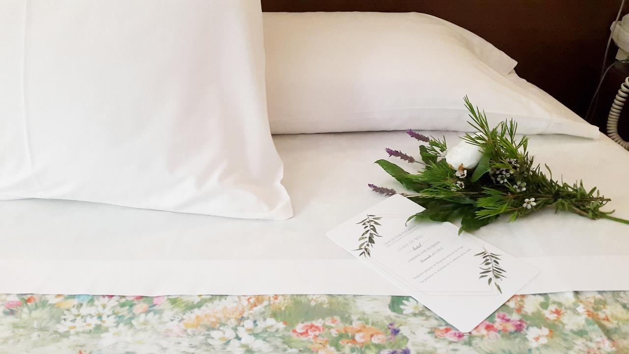 Hotel Garelos Бетанзос Екстериор снимка